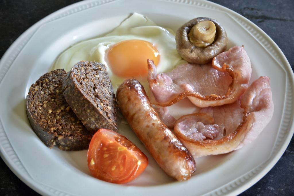 Home Farm Bed And Breakfast Muir of Ord Eksteriør bilde